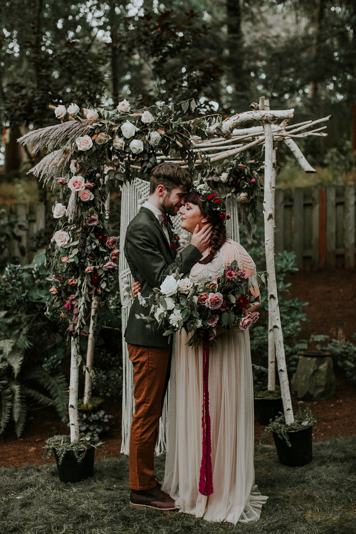 Hannah + Derek {DIY Backyard Wedding} | Portland Wedding Photography ...