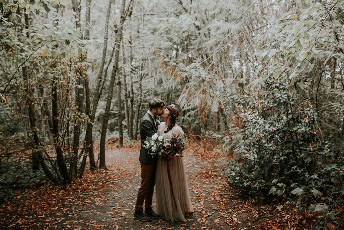 Hannah + Derek {DIY Backyard Wedding} | Portland Wedding Photography ...